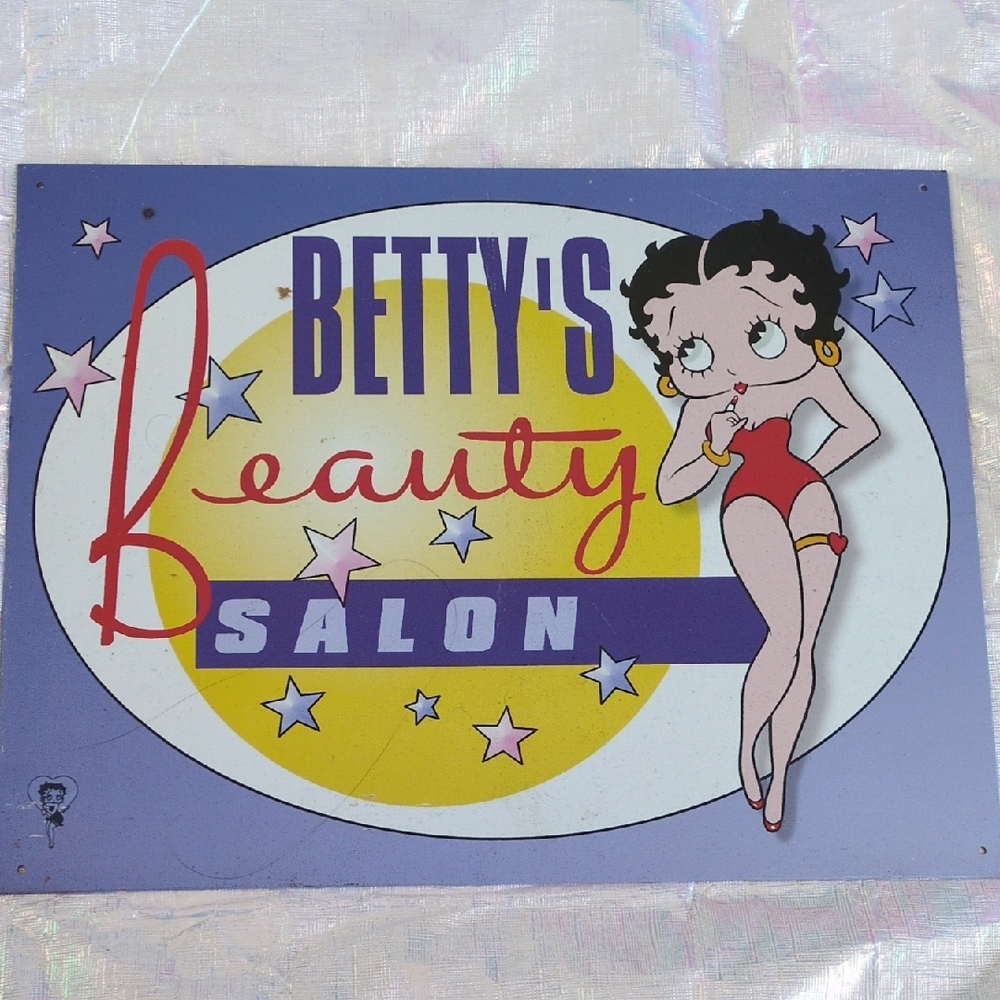 Betty Boop Beauty Salon Sign Tin